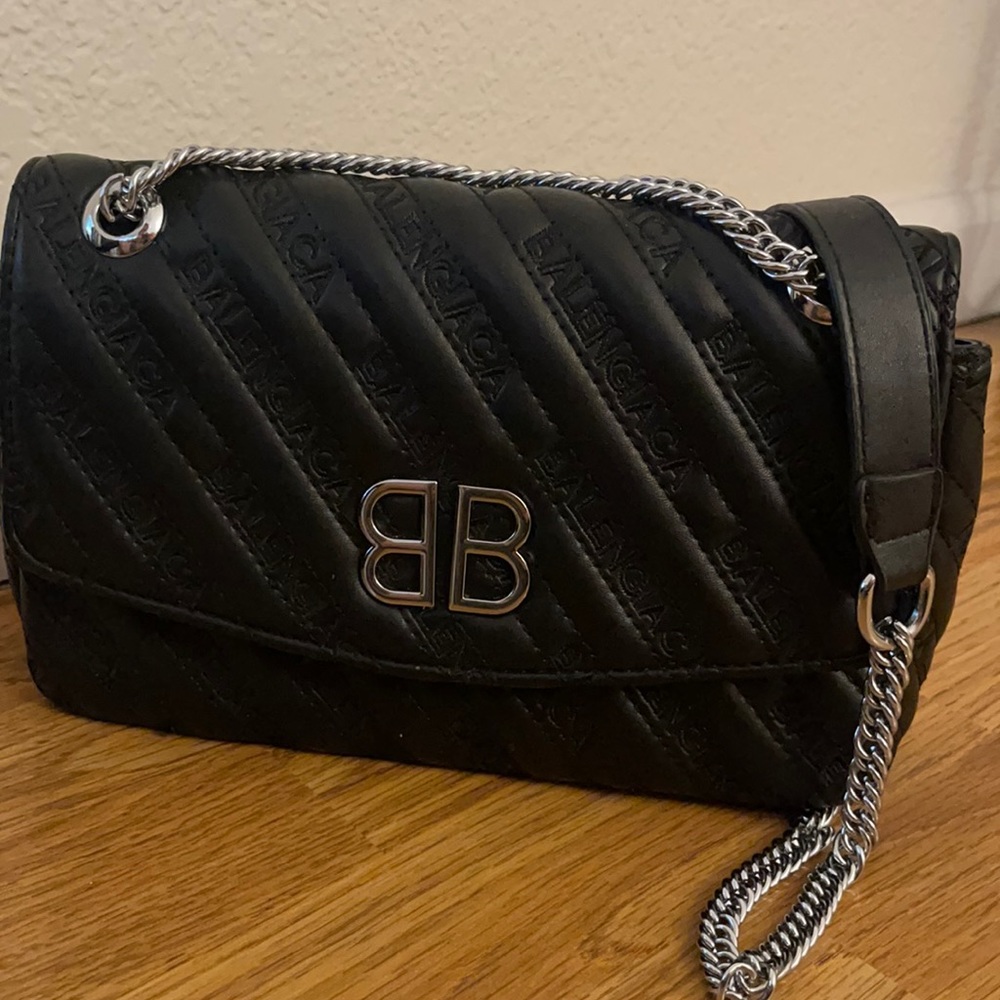 women's bag .Used but like a new bag